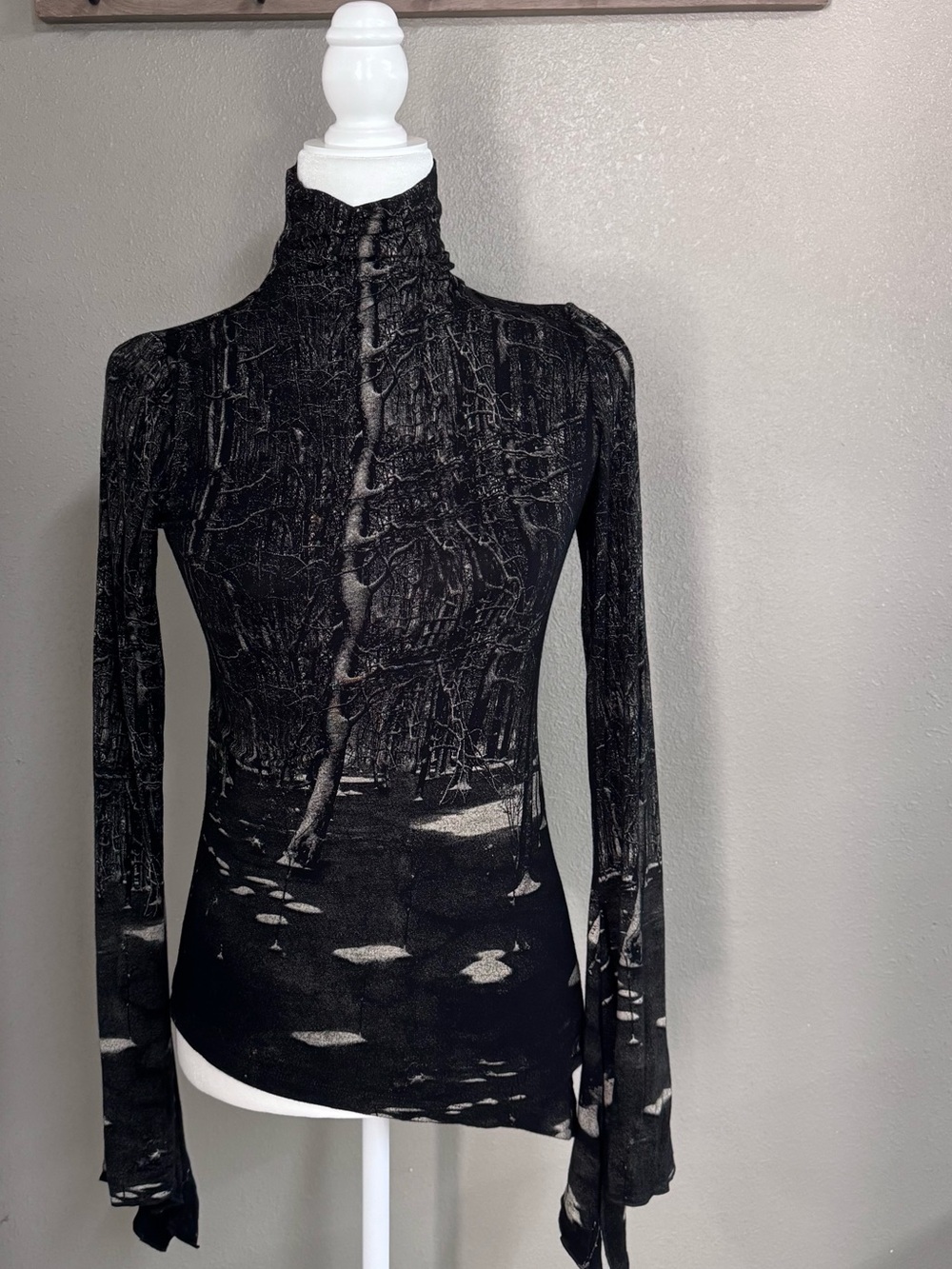 Isabel de Pedro Black Printed Long-Sleeve Turtleneck Top with Forest Motif